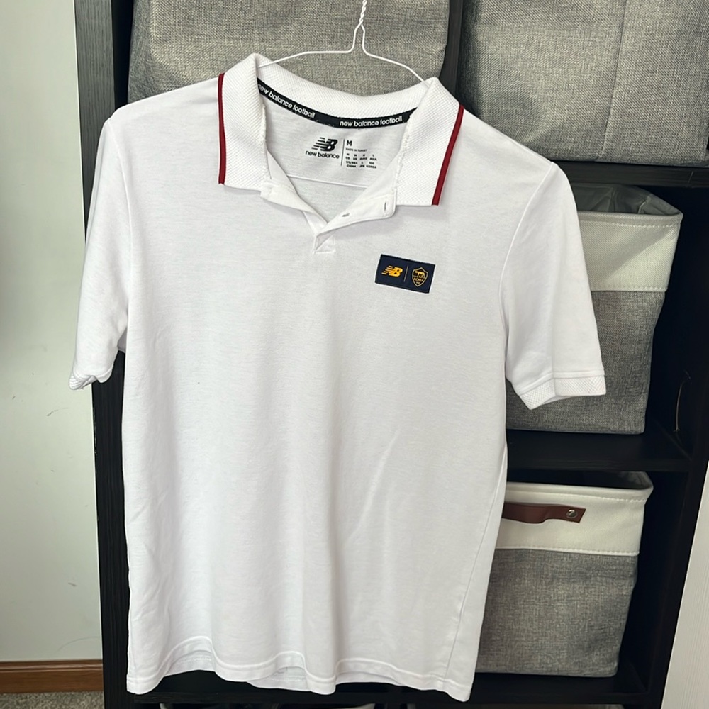 New balance “as Roma” polo t-shirt white size medium
